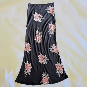 90s VTG Floral Black Skirt